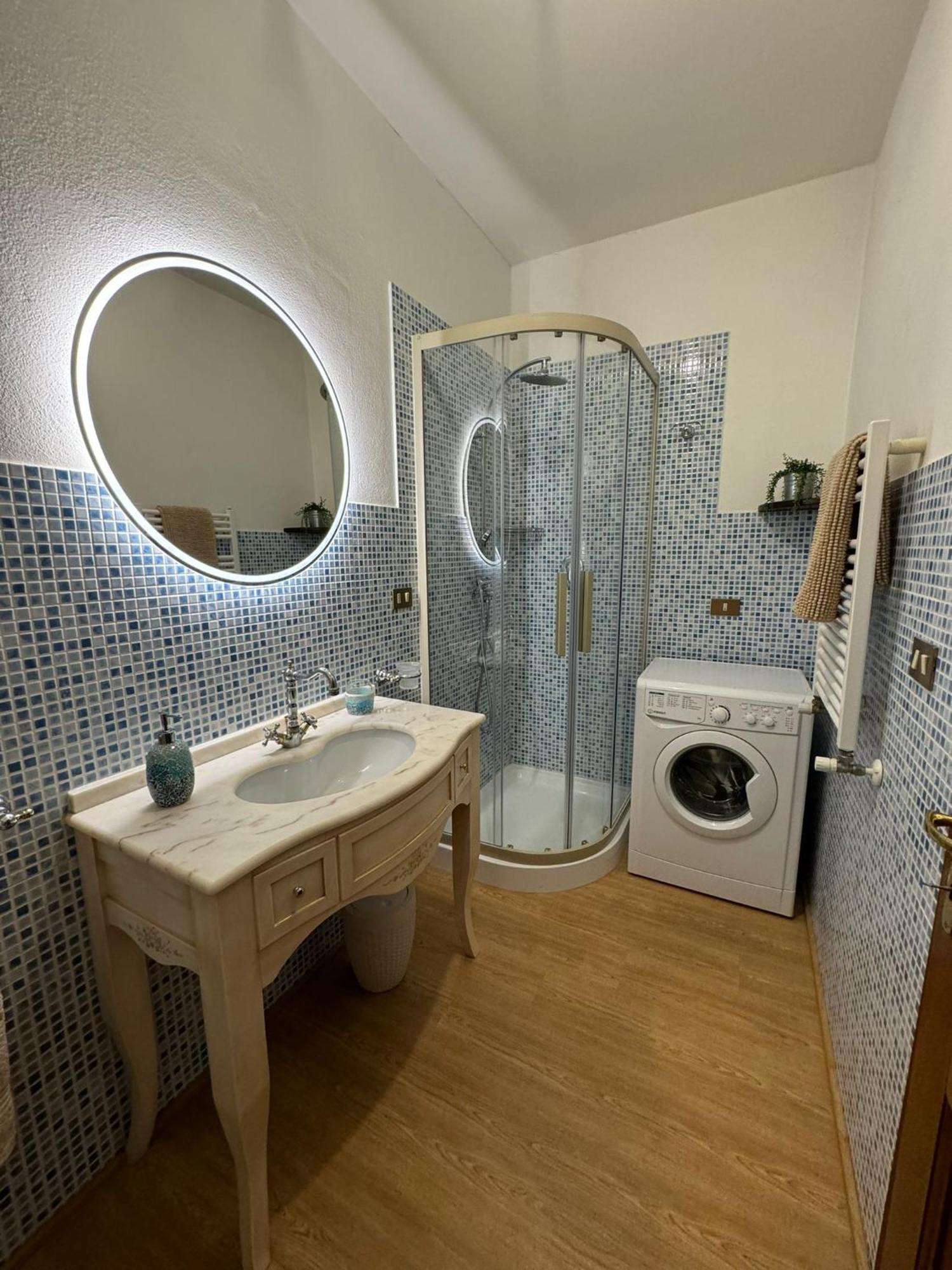 La Casina Di Maya Apartment Livorno Ngoại thất bức ảnh